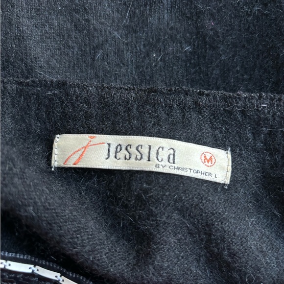 SOFT CAMI w/t SEQUIN BORDER - Picture 6 of 6